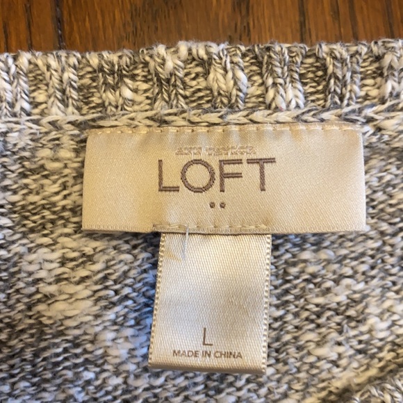 Gray Loft Sweater (large) - Picture 2 of 3